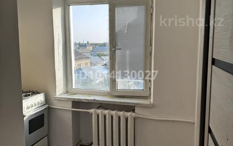 2-комнатная квартира · 45 м² · 5/5 этаж, Бектурганова 11 за 130 000 ₸ в  — фото 2