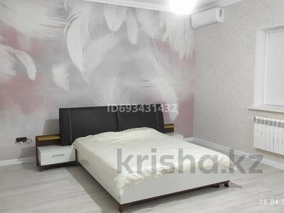 Жеке үй • 5 бөлмелер • 220 м² • 8 сот., мкр Асар-2 379, бағасы: 55 млн 〒 в Шымкенте, Каратауский р-н