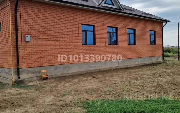 Часть дома · 6 комнат · 280 м² · 10 сот., Караул Тобе, Сары Байсеитова 29 за 40 млн ₸ в Кызылординской обл. — фото 2