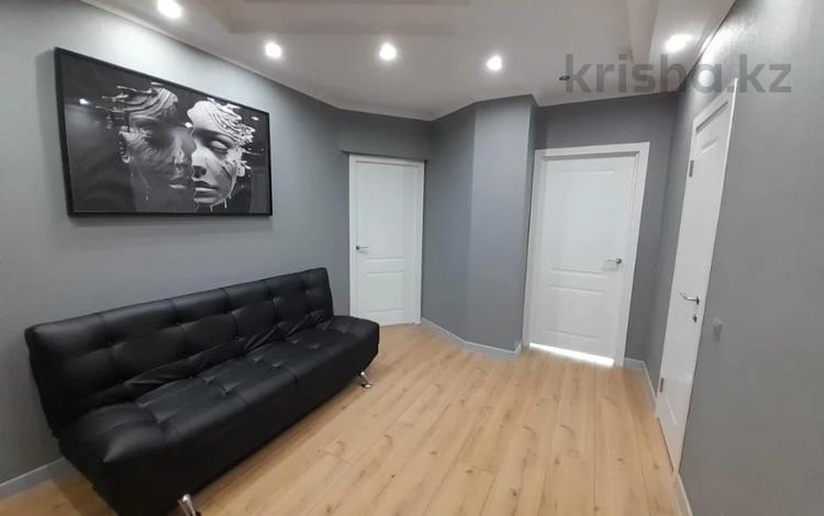 1-бөлмелі пәтер · 65.7 м² · 15/25 қабат, мкр 11, бағасы: 26.5 млн ₸ в Актобе — фото 2