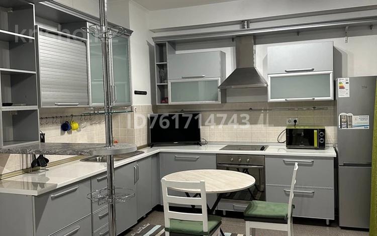 1-бөлмелі пәтер · 47 м² · 20/25 қабат, Абиша Кекилбайулы 270, бағасы: 300 000 〒 в Алматы, Бостандыкский р-н — фото 2