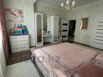 2-комнатная квартира, 90.2 м², 9/18 этаж, Гагарина за 64.5 млн 〒 в Алматы, Бостандыкский р-н