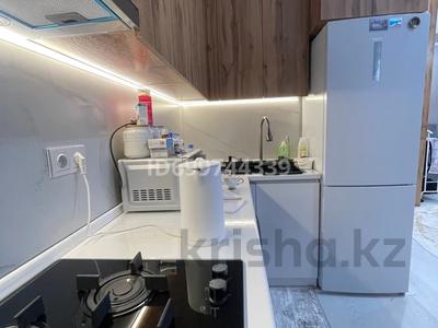 1-бөлмелі пәтер · 50 м² · 9/11 қабат, 16-ш/а. 38 — 16 микрорайон, бағасы: 18 млн ₸ в Актау, 16-й мкр 
