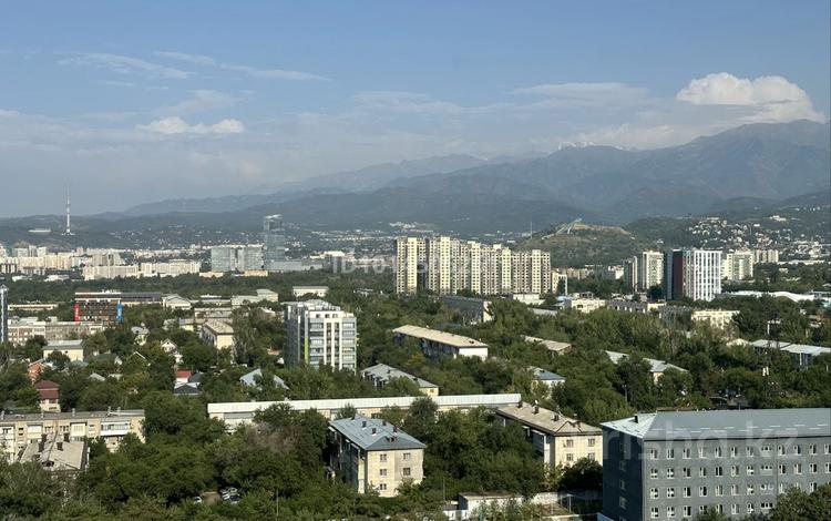 3-бөлмелі пәтер · 83 м² · 18/18 қабат, Утепова 31 — 20 линия, бағасы: 95 млн ₸ в Алматы, Бостандыкский р-н — фото 12
