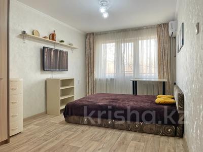 1-комнатная квартира · 33 м² · 3/4 этаж, мкр №8 34 — Шаляпина-Алтынсарина за 220 000 〒 в Алматы, Ауэзовский р-н