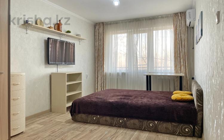 1-комнатная квартира · 33 м² · 3/4 этаж, мкр №8 34 — Шаляпина-Алтынсарина за 220 000 〒 в Алматы, Ауэзовский р-н — фото 18