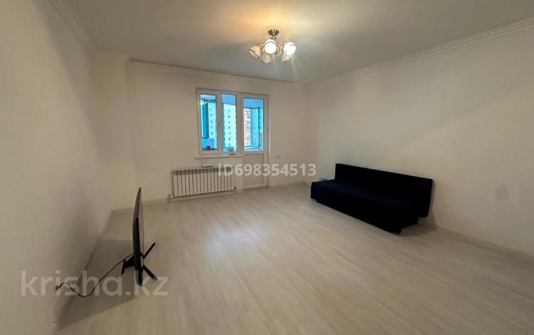 3-комнатная квартира, 90 м², 3/14 этаж, Сарайшык 7 за 62 млн 〒 в Астане — фото 8