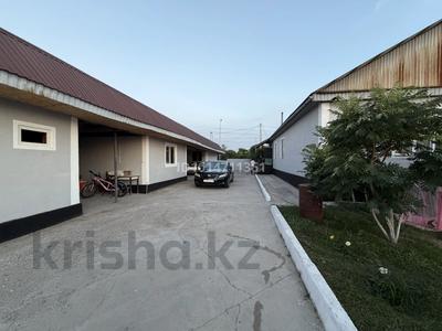 Отдельный дом · 6 комнат · 135 м² · 10 сот., Қожбамбет би 25 за 35 млн ₸ в Еламане