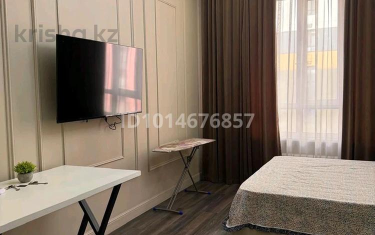 1-комнатная квартира · 42 м² · 7/12 этаж, Торекулова 95 за 380 000 ₸ в Алматы, Алмалинский р-н — фото 9