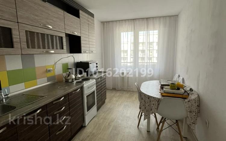 1-бөлмелі пәтер · 41 м² · 8/9 қабат, Нұркент ш/а, Мкр Нуркент 5 9, бағасы: 200 000 ₸ в Алматы, Алатауский р-н — фото 2