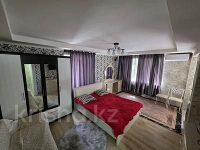 1-комнатная квартира · 30 м² · 2/4 этаж, Желтоксан 24а — Площадь Айтеке би за 12 000 ₸ в 