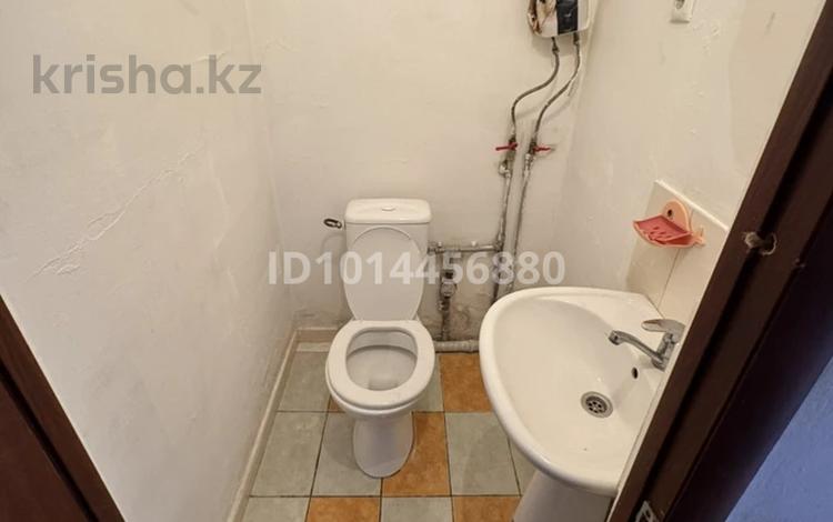 1-бөлмелі пәтер · 25 м² · 2/2 қабат, Теректі ш/а., Ұшқиян 2, бағасы: 100 000 ₸ в Алматы, Алатауский р-н — фото 3