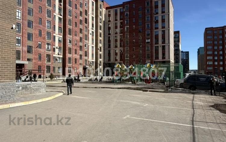 3-комнатная квартира · 60 м² · 4/10 этаж, мкр Юго-Восток, 137-й учетный квартал 599 — Сапиева , Арена , Досжан , Теннисный , Ариста , Глобал за 24 000 〒 в Караганде, Казыбек би р-н — фото 2