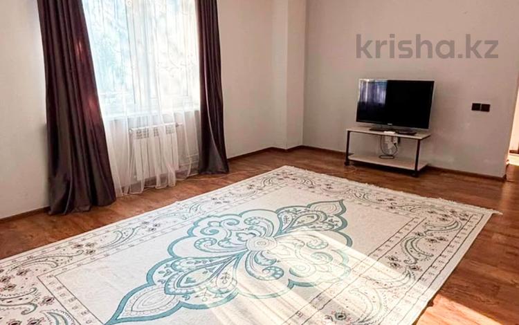 2-бөлмелі пәтер · 80 м² · 1/9 қабат, Сатпаева 48В, бағасы: 28 млн ₸ в Атырау — фото 13