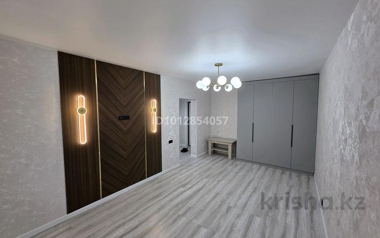 1-бөлмелі пәтер · 35 м² · 4/17 қабат, Хусейн бен Талала 39, бағасы: 27.5 млн ₸ в Астане, Есильский р-н — фото 2