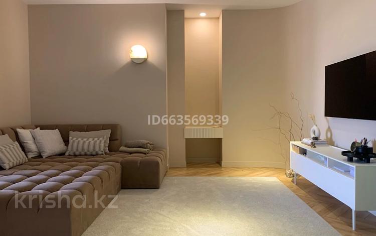 3-бөлмелі пәтер · 118 м² · 3/8 қабат, Дулати 201а — Рыскулова, бағасы: 79 млн ₸ в Шымкенте, Аль-Фарабийский р-н — фото 2