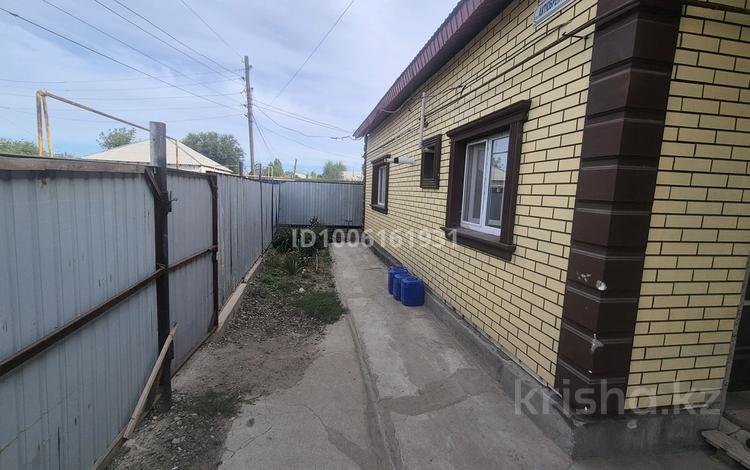 Жеке үй · 3 бөлме · 130 м² · 9.5 жүзд., Спецавтобаза 69 — Актюбрентген-5 уч 69, бағасы: 15 млн ₸ в Актобе — фото 2
