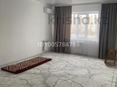2-бөлмелі пәтер · 74.6 м² · 4/9 қабат, Самал 110 — Самал, бағасы: 30.5 млн ₸ в Уральске