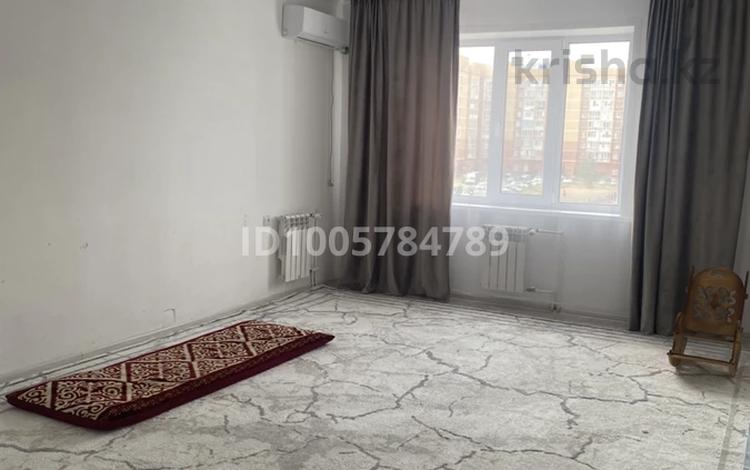 2-бөлмелі пәтер · 74.6 м² · 4/9 қабат, Самал 110 — Самал, бағасы: 30.5 млн ₸ в Уральске — фото 2