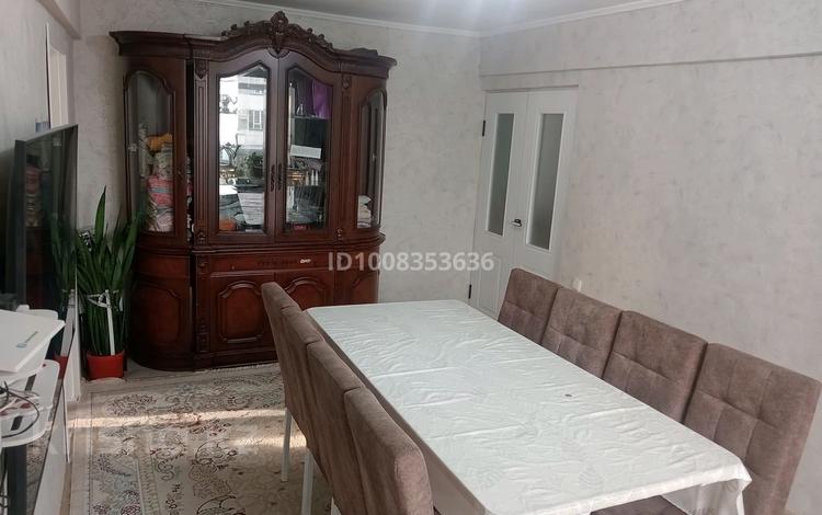 4-бөлмелі пәтер · 64 м² · 3/5 қабат, Пр. Абая 28, бағасы: 13.5 млн 〒 в  — фото 2