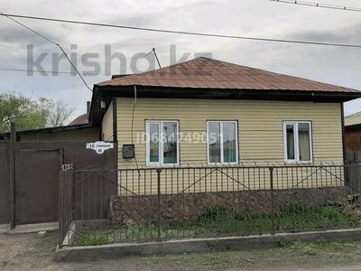 Отдельный дом • 3 комнаты • 78 м² • 6 сот., 16 линия 42 — Айғыз Кошкинбаева за 14.3 млн 〒 в Семее