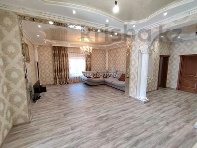 Отдельный дом · 4 комнаты · 210 м² · 12.9 сот., Маралды — Суюнбая Маралды за 110 млн ₸ в Каскелене