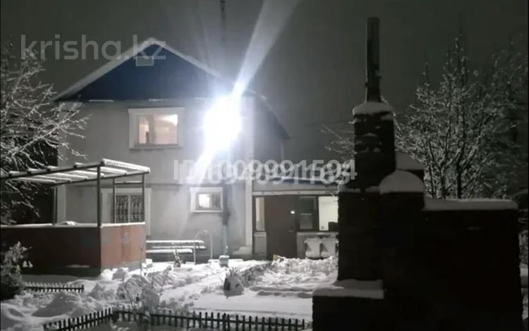 Отдельный дом · 4 комнаты · 174 м² · 9 сот., мкр Омега, Рябинка 89 — Есенжанова-Шолохова за 26 млн ₸ в Уральске — фото 19