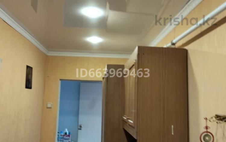 3-комнатная квартира · 74 м² · 5/5 этаж, Молодёжная улица 69 за 16 млн 〒 в Шахтинске — фото 63