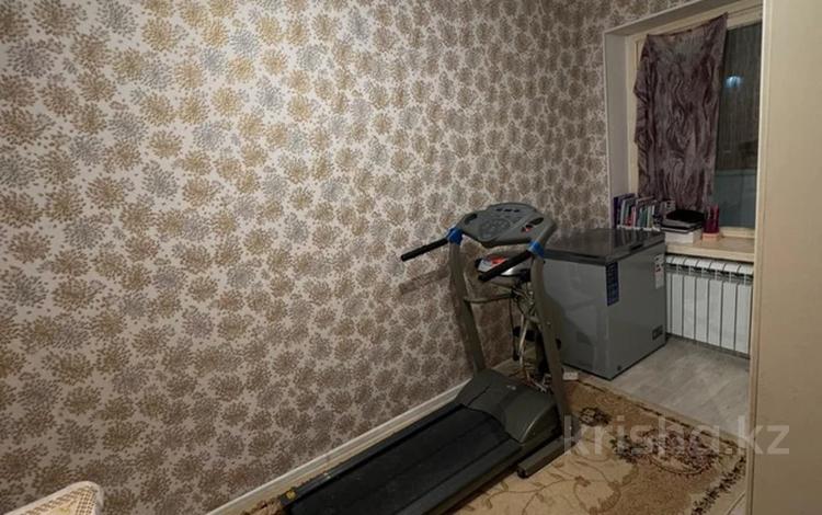 2-бөлмелі пәтер · 50 м² · 4/5 қабат, 27-ш/а. 75, бағасы: 10 млн ₸ в Актау, 27-й мкр — фото 2