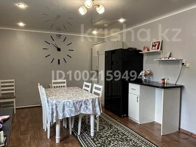 Продажа домов и дачи в Абай обл.: Отдельный дом · 4 комнаты · 120 м² · 10 сот., Крайняя 9 — Энергетик за 25 млн 〒 Отдельный дом · 4 комнаты · 120 м² · 10 сот., Крайняя 9 — Энергетик за 25 млн 〒 в Семее, мкр Красный Кордон