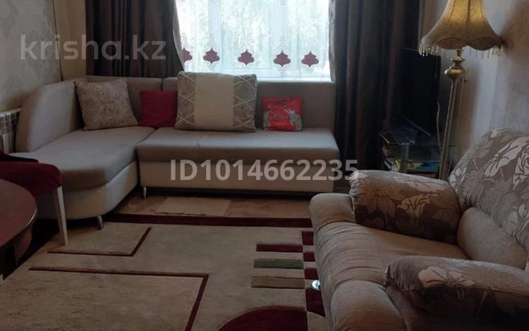3-бөлмелі пәтер · 75 м² · 4/5 қабат, Поповича 20 — Напротив магазина Салтанат, бағасы: 27 млн ₸ в Глубокое — фото 2