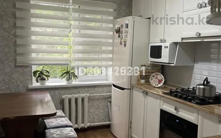 3-бөлмелі пәтер · 63 м² · 3/5 қабат, Мкр Акбулак 5 — Майлина, бағасы: 19 млн ₸ в Таразе — фото 2