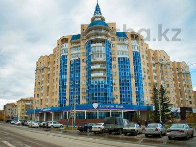 5-комнатная квартира · 220 м² · 8/12 этаж, Момышулы 62 за 120 млн 〒 в Кокшетау