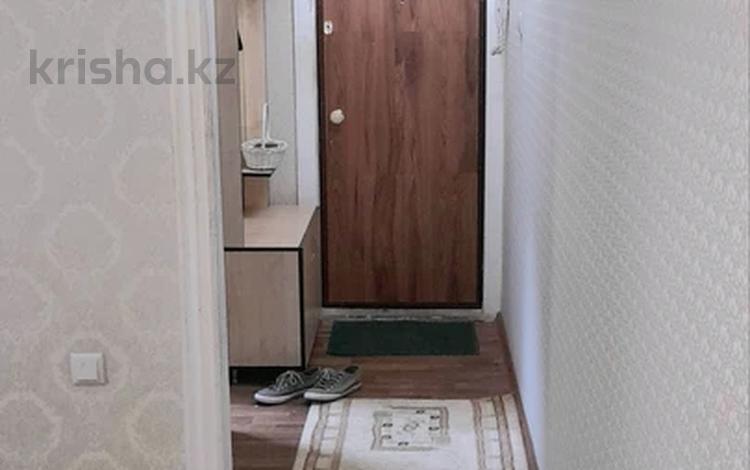 3-комнатная квартира · 60 м² · 4/5 этаж, Айбергенова 7 — Шымкент плаза за 170 000 ₸ — фото 2