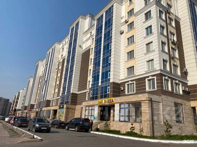 4-комнатная квартира · 222.7 м² · 4/7 этаж, Айтеке би 16 — Кайым Мухамедханоа за ~ 105 млн 〒 в Астане, Нура р-н