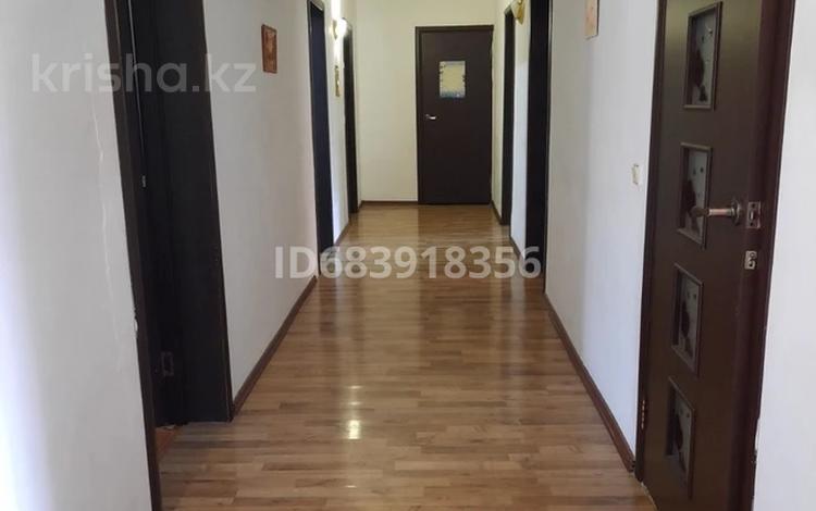 Жеке үй · 6 бөлме · 180 м² · 12 жүзд., Айтматова 8, бағасы: 40 млн ₸ в Уральске — фото 2