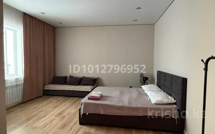 1-бөлмелі пәтер · 43 м², Ракымжан Кошкарбаев 54A, бағасы: 380 000 ₸ в Астане, Сарайшык р-н — фото 2