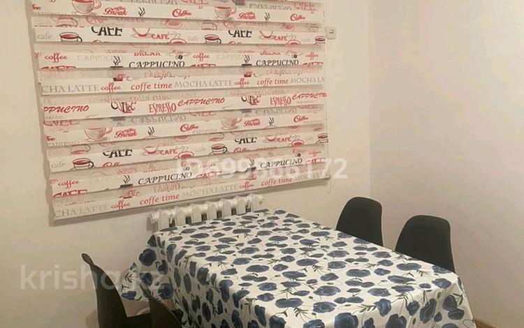 Отдельный дом · 2 комнаты · 90 м², мкр Балауса, Сатана Жумагалиева 14 за 80 000 〒 в Атырау — фото 2