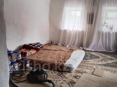 Отдельный дом · 3 комнаты · 64 м² · 10 сот., Абай за 18 млн 〒 в Уральске