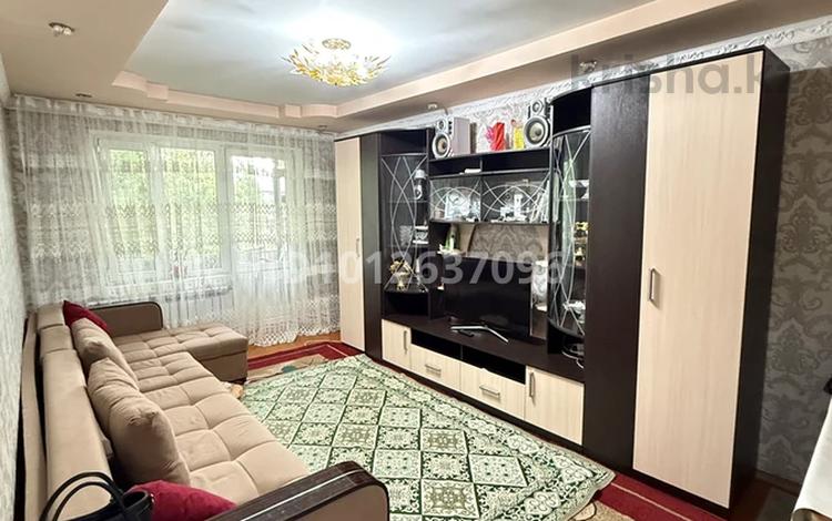 3-комнатная квартира · 59 м² · 5/5 этаж, мкр Жансая 14 за 13.5 млн ₸ в Таразе — фото 2