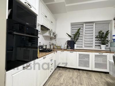 Отдельный дом · 3 комнаты · 110 м² · 4 сот., Базарбая жуманиязова 17 за 32.5 млн 〒 в Уральске