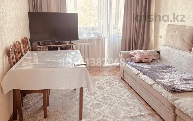 2-бөлмелі пәтер · 44.7 м² · 4/5 қабат, 15-шағынаудан 9, бағасы: 10.5 млн ₸ в Караганде, Алихана Бокейханова р-н — фото 2