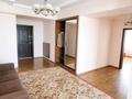 3-бөлмелі пәтер · 150 м² · 5/12 қабат, мкр Самал-3, Самал-2 58, бағасы: 800 000 ₸ в Алматы, Медеуский р-н — фото 3