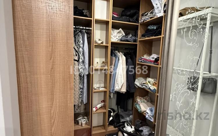 1-комнатная квартира · 50 м² · 7/8 этаж, Кабанбай батыра 136 — Сейфулина за 400 000 ₸ в Алматы, Алмалинский р-н — фото 2