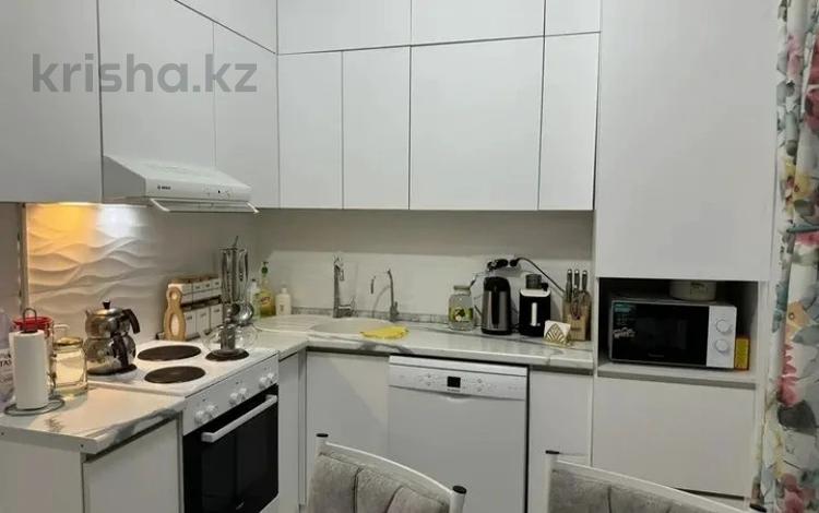2-бөлмелі пәтер · 54 м² · 7/12 қабат, мкр Аксай-1А, бағасы: 36.5 млн ₸ в Алматы, Ауэзовский р-н — фото 3