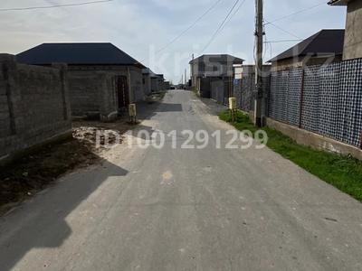 Продажа домов и дачи в Шымкенте: Отдельный дом · 3 комнаты · 100 м² · 8 сот., мкр Бозарык , Ак билек 94 за 22 млн 〒 Отдельный дом · 3 комнаты · 100 м² · 8 сот., мкр Бозарык , Ак билек 94 за 22 млн 〒 в Шымкенте, Абайский р-н