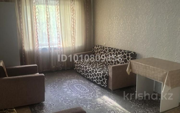 2-комнатная квартира · 42 м² · 2/5 этаж, Абая 99 за 280 000 〒 в Алматы, Алмалинский р-н — фото 16