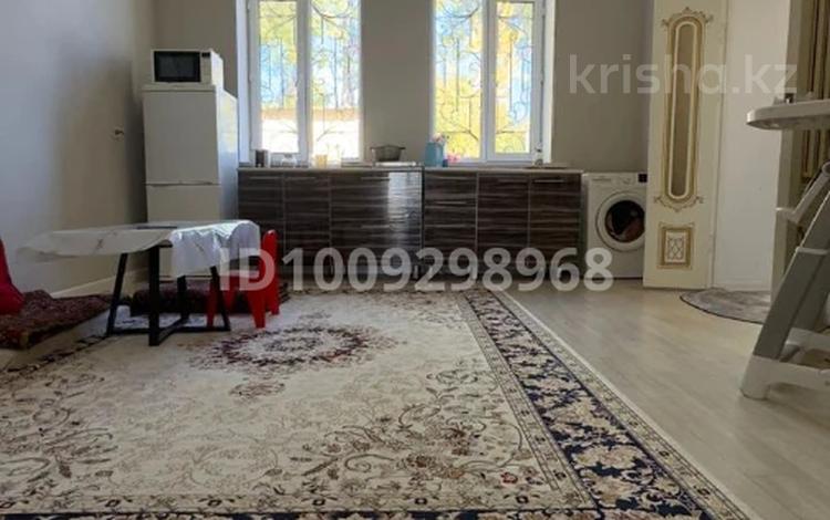 3-бөлмелі пәтер · 64.7 м² · 1/1 қабат, Тауке-Хан, бағасы: 13.5 млн ₸ в Туркестане — фото 2