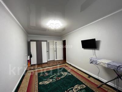 2-комнатная квартира, 45 м², 3/5 этаж, Карбышева 68 за 12.5 млн 〒 в Уральске