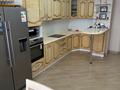 3-комнатная квартира · 140 м² · 6/16 этаж, мкр Юго-Восток, проспект Шахтеров 60 за 50 млн ₸ в Караганде, Казыбек би р-н — фото 9